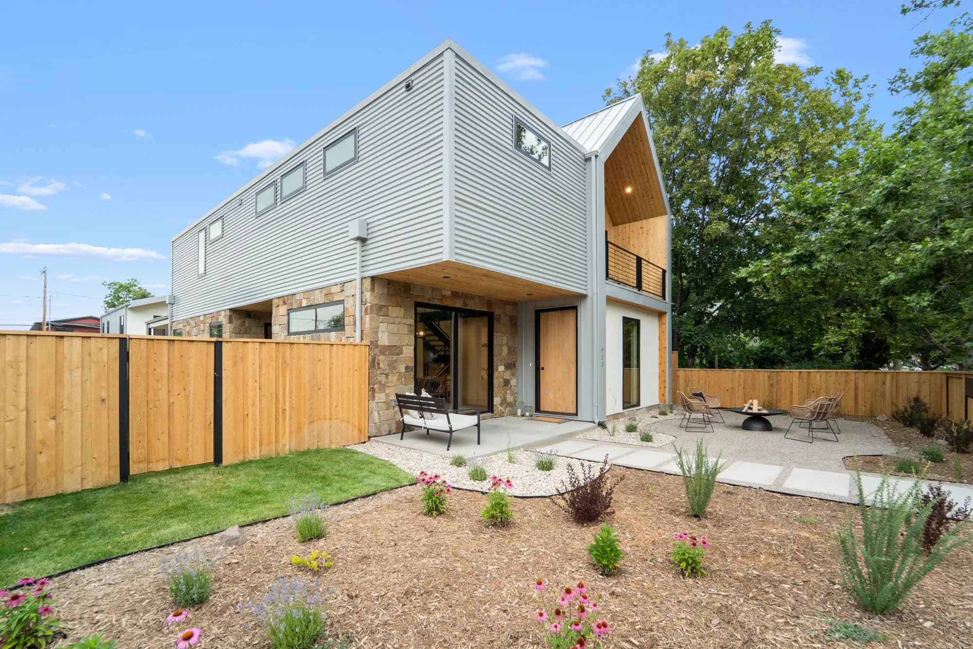 Exterior of Lincoln Street Residence, a custom home in Salt Lake City's 9th & 9th neighborhood